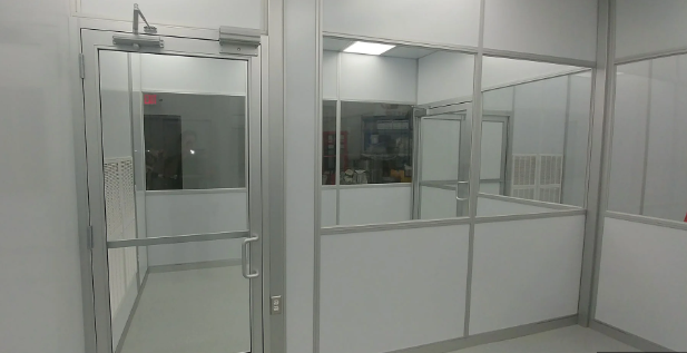 Clean Room Doors And Windows